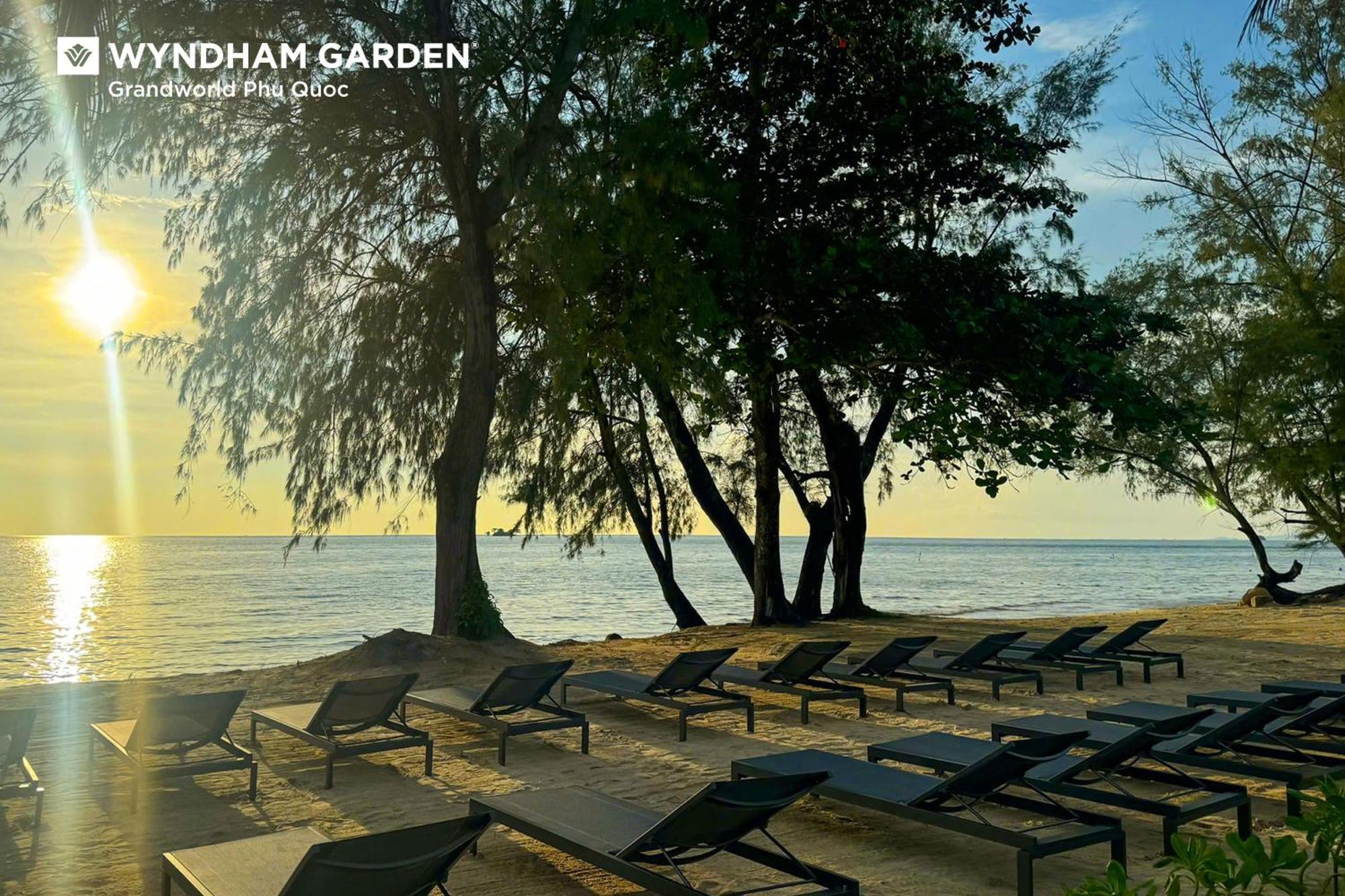 ホテル Wyndham Garden Grandworld フーコック エクステリア 写真