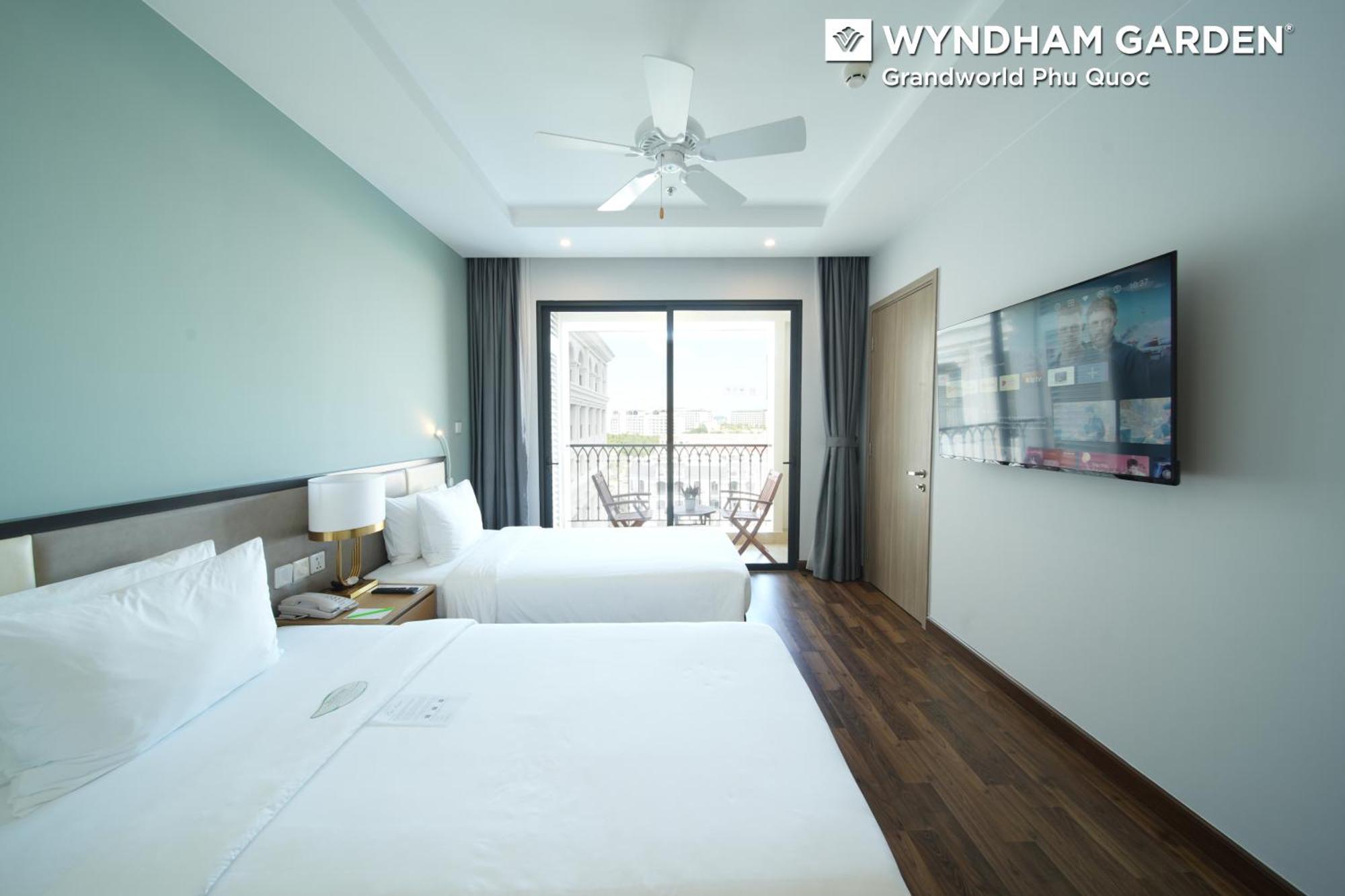 ホテル Wyndham Garden Grandworld フーコック エクステリア 写真