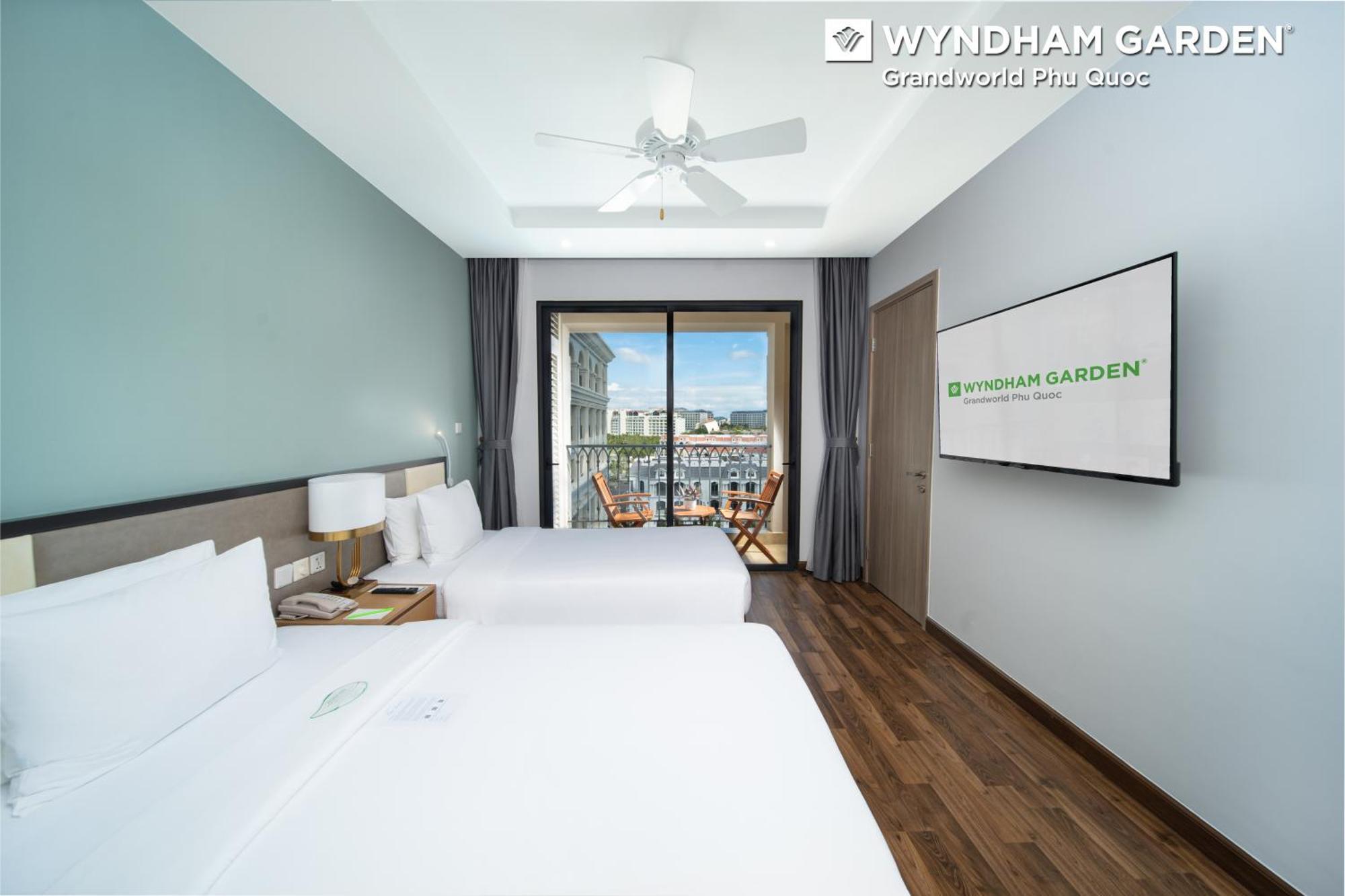 ホテル Wyndham Garden Grandworld フーコック エクステリア 写真