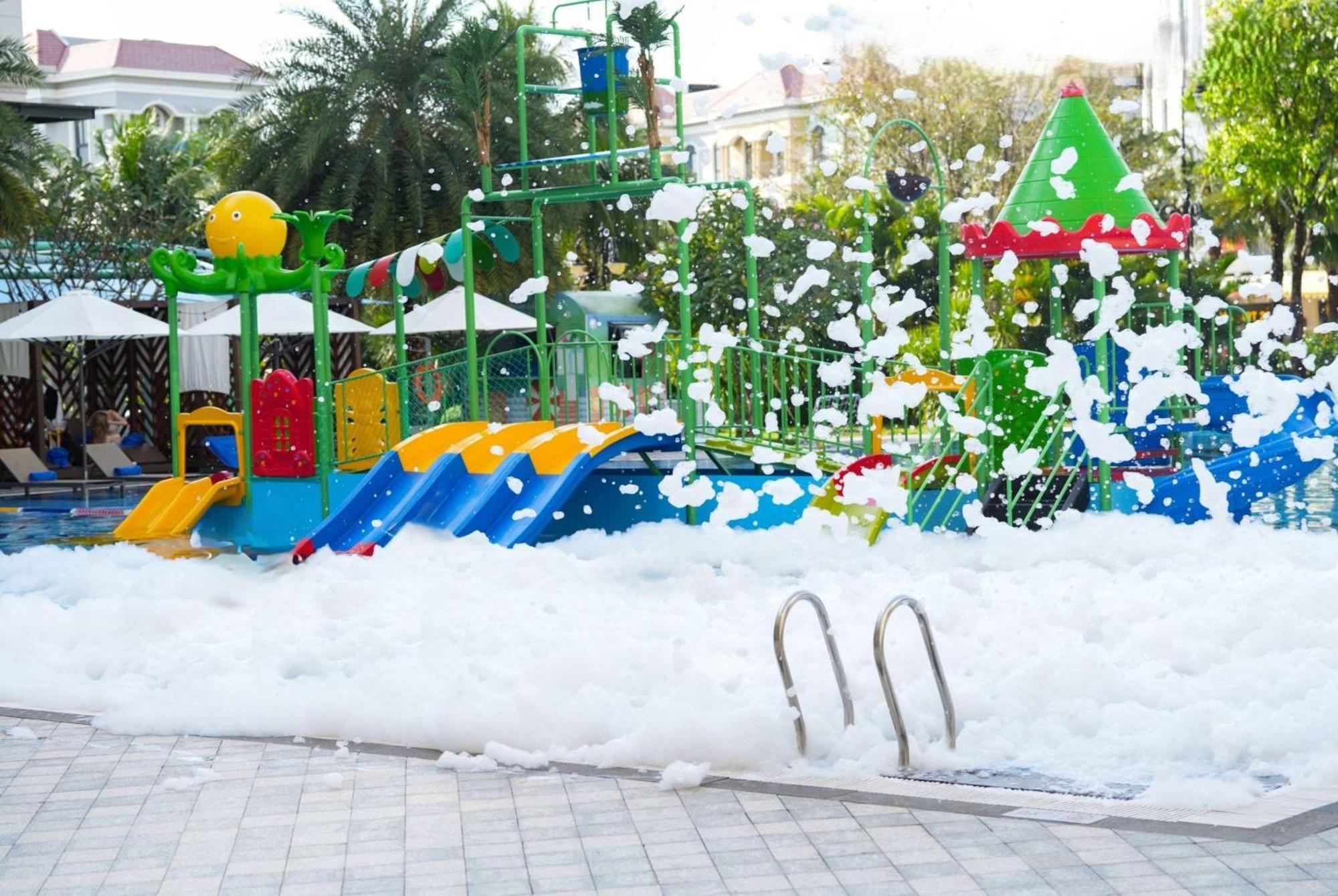 ホテル Wyndham Garden Grandworld フーコック エクステリア 写真